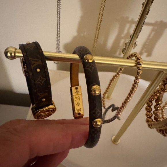 Authentic Louis Vuitton Monogram Bracelet - Picture 2 of 13